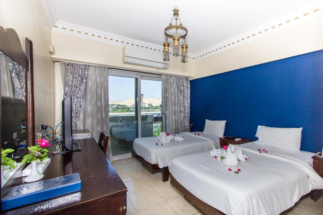 Philae Hotel Aswan Buitenkant foto