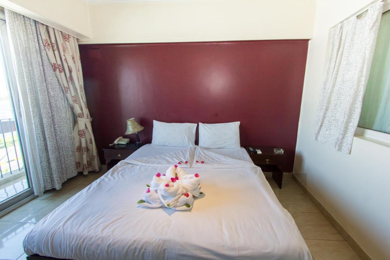 Philae Hotel Aswan Buitenkant foto