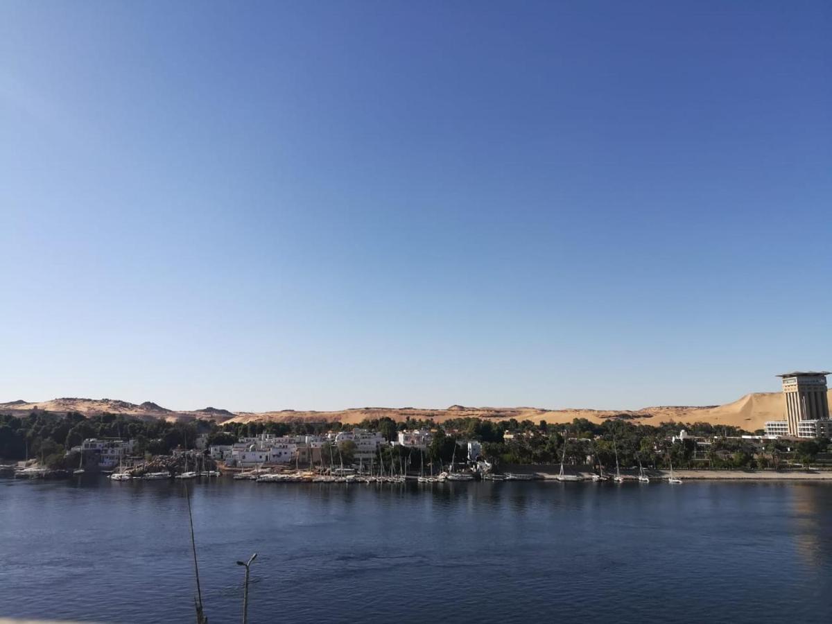 Philae Hotel Aswan Buitenkant foto