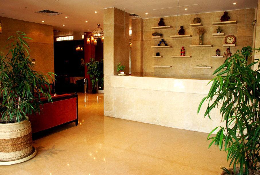 Philae Hotel Aswan Buitenkant foto